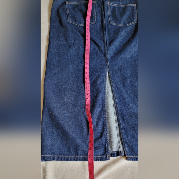 Zara/Massimo Dutti Denim Skirt, size 12 - Picture 14 of 16